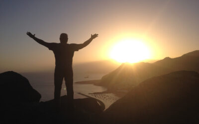 Anna and Gary are taking a cruise from New York to Barcelona on Virgin Voyages Valiant Lady on April 25, 2026